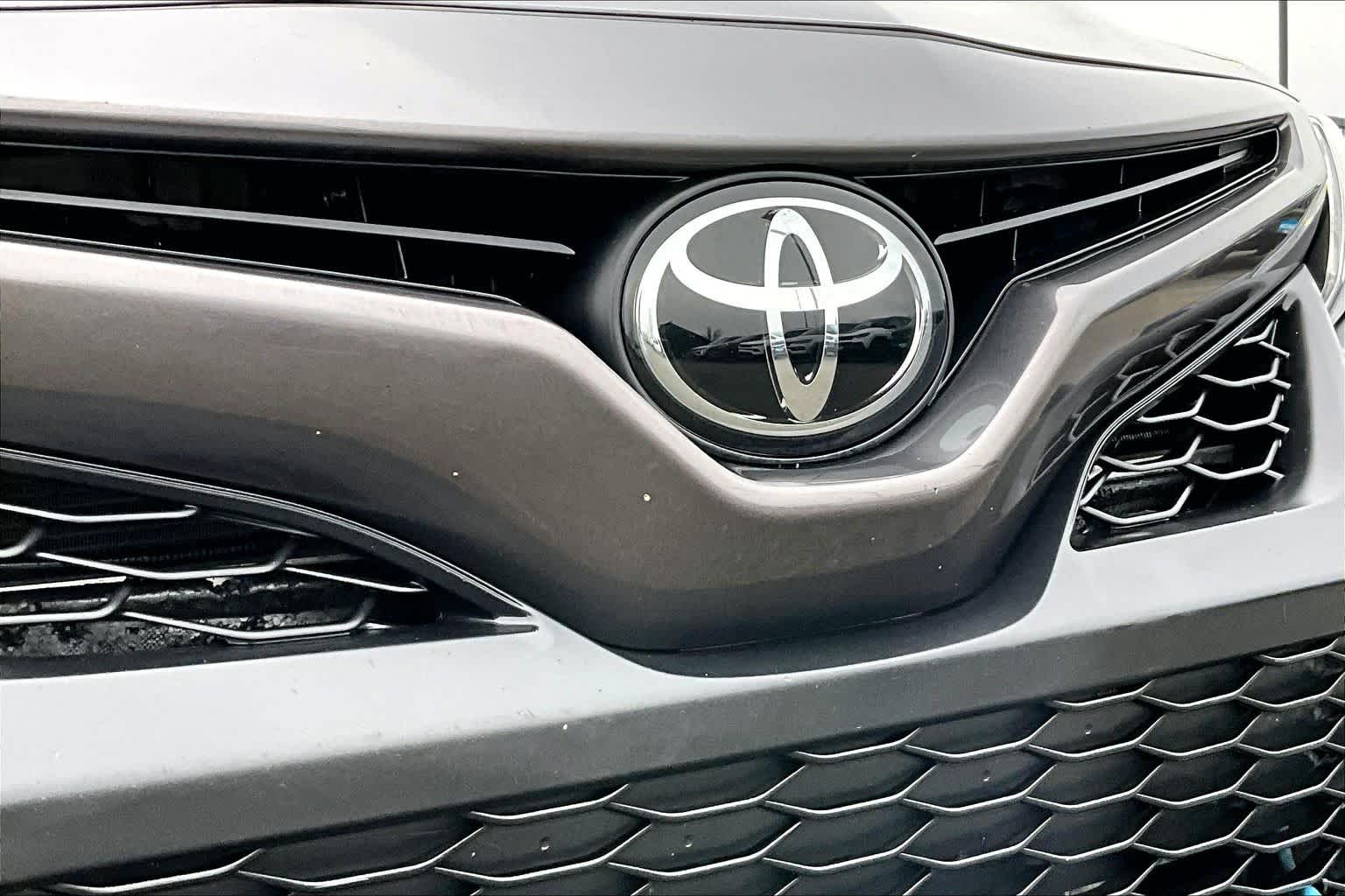 Thumbnail: 2023 Toyota Camry - 34