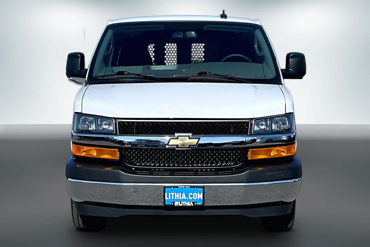 Thumbnail: 2025 Chevrolet Express - 5