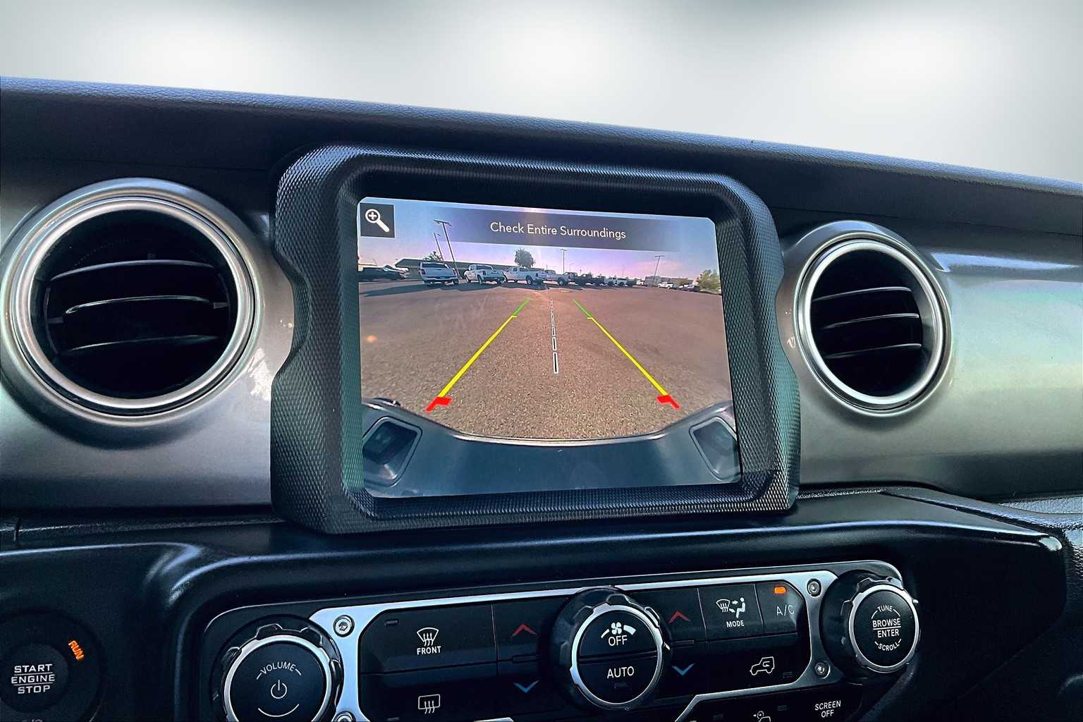 Thumbnail: 2020 Jeep Gladiator - 26