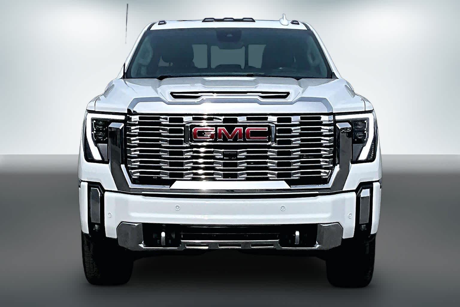 Thumbnail: 2024 GMC Sierra 3500 - 6