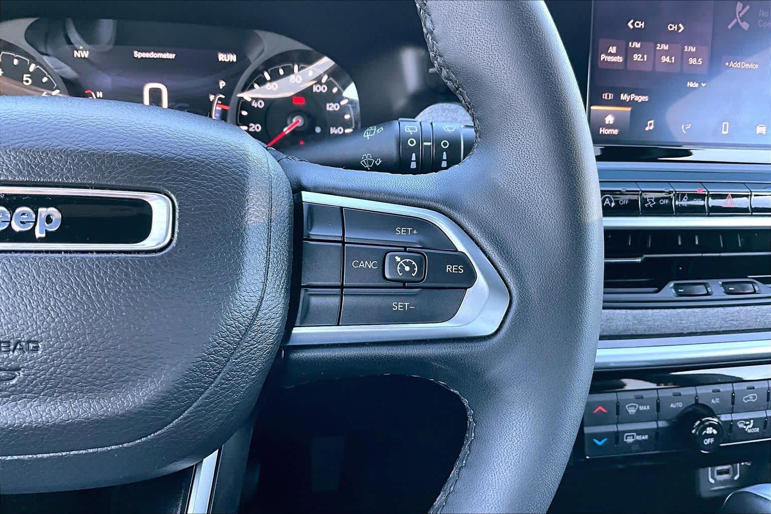 Thumbnail: 2025 Jeep Compass - 24