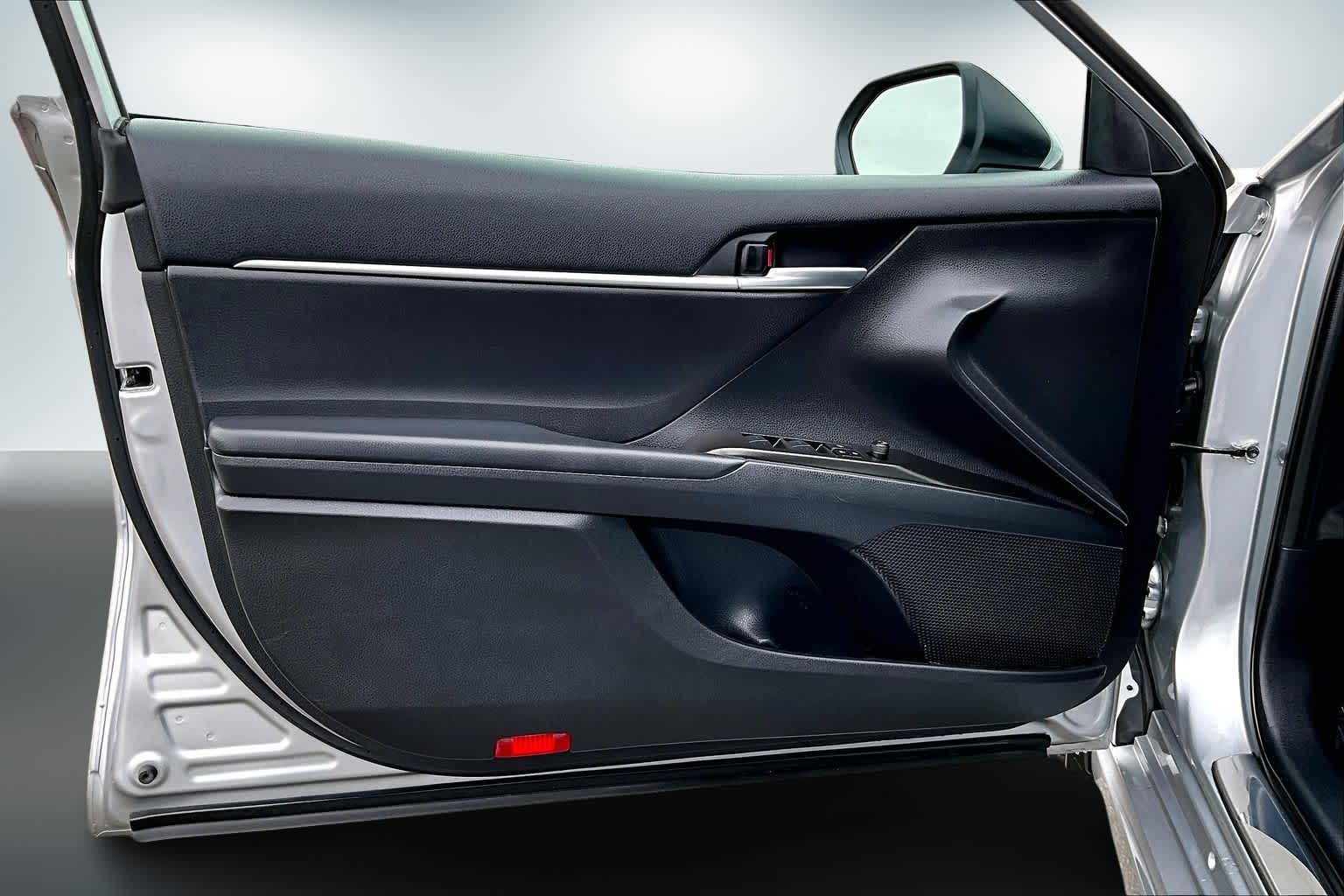 Thumbnail: 2023 Toyota Camry - 27