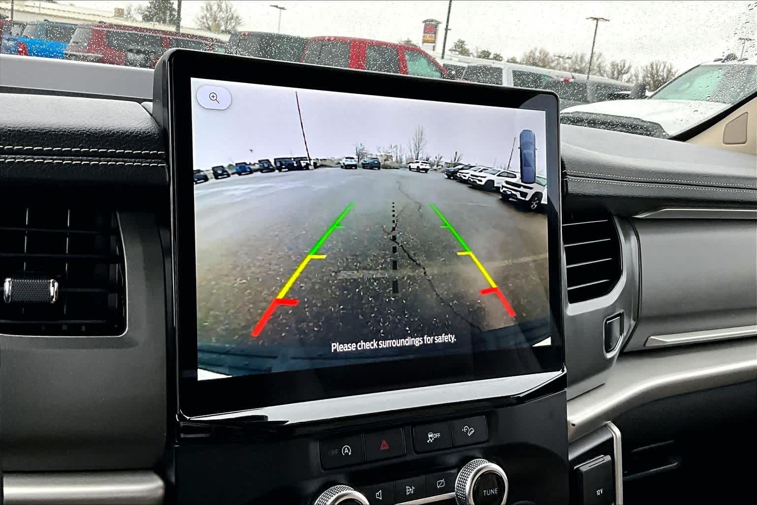 Thumbnail: 2024 Ford Expedition MAX - 25