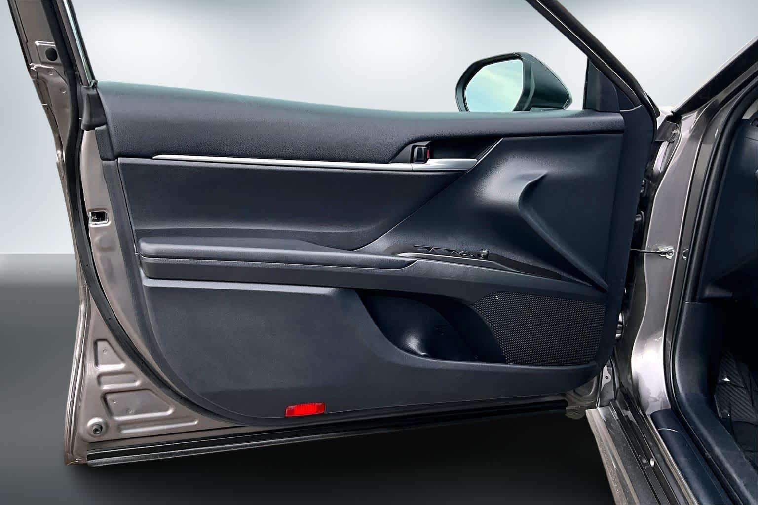 Thumbnail: 2023 Toyota Camry - 26