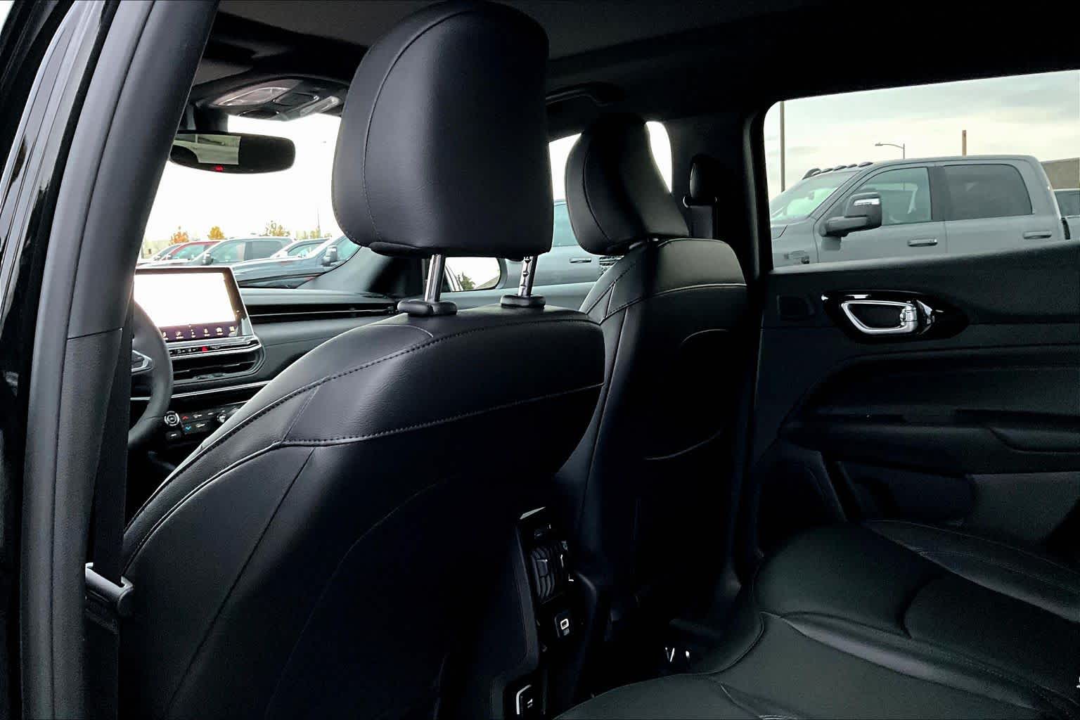 Thumbnail: 2026 Jeep Compass - 12