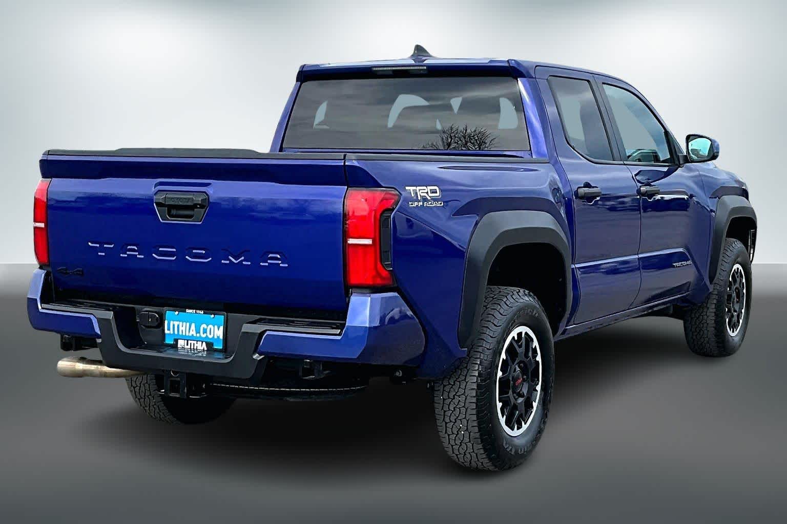 Thumbnail: 2024 Toyota Tacoma - 20