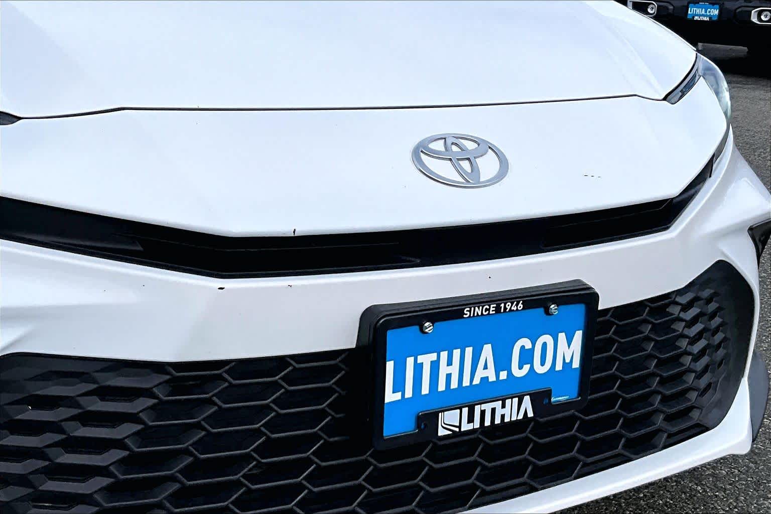 Thumbnail: 2025 Toyota Camry - 34