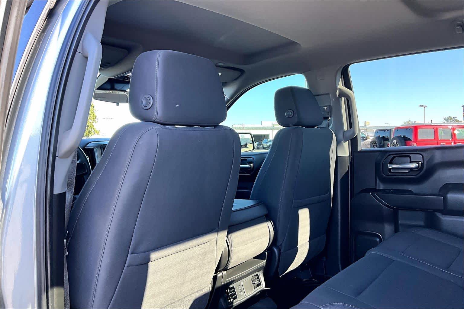 Thumbnail: 2024 Chevrolet Silverado 1500 - 12