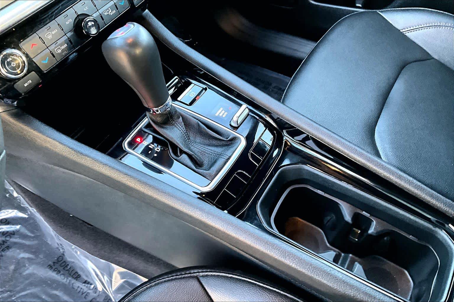 Thumbnail: 2024 Jeep Compass - 16