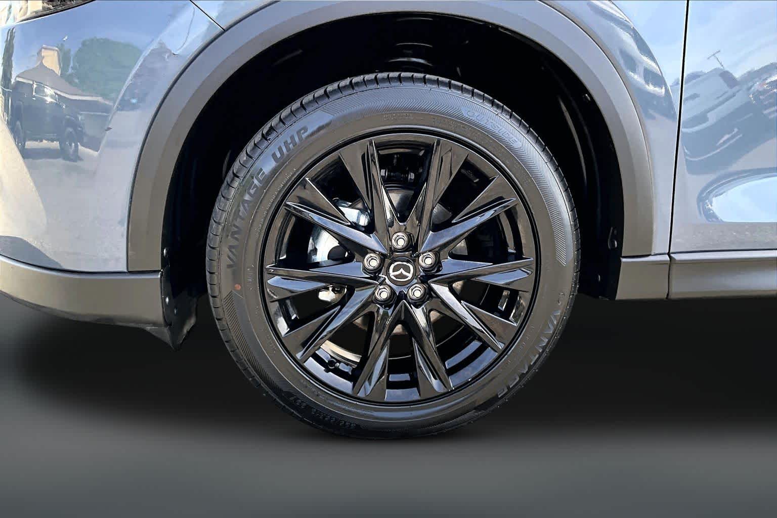 Thumbnail: 2025 Mazda CX-5 - 8