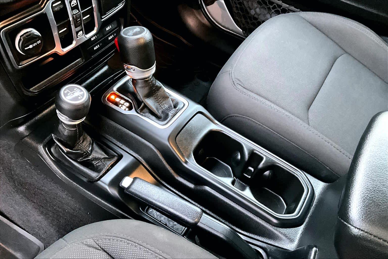 Thumbnail: 2023 Jeep Wrangler - 16