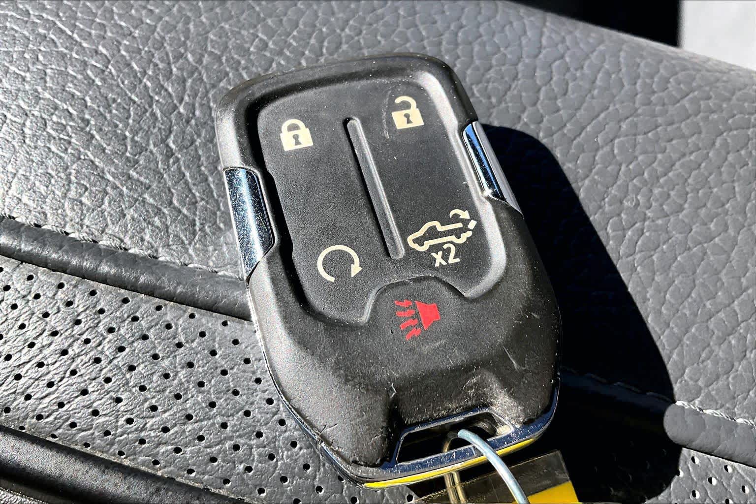 Thumbnail: 2020 GMC Sierra 3500 - 19