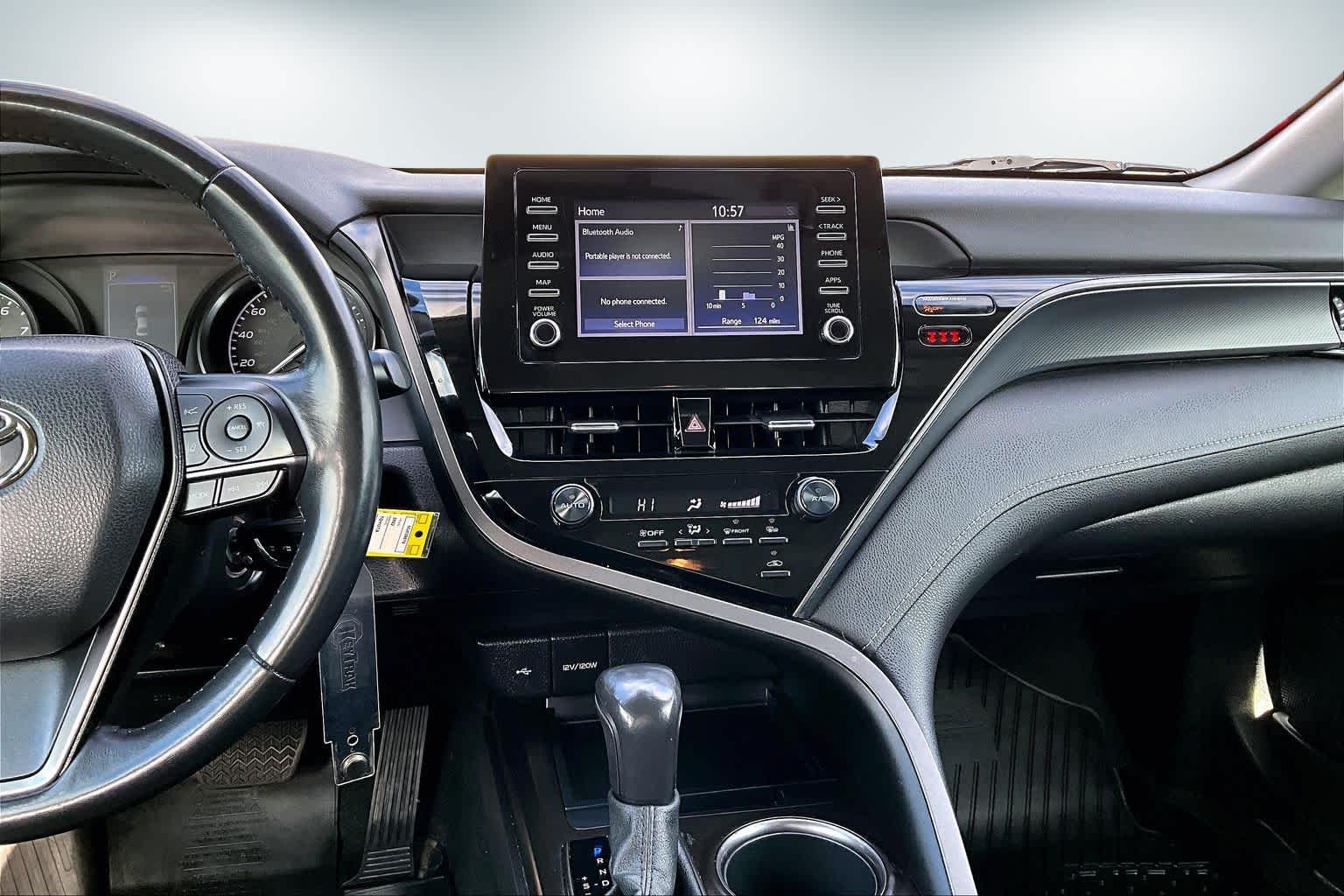 Thumbnail: 2022 Toyota Camry - 15