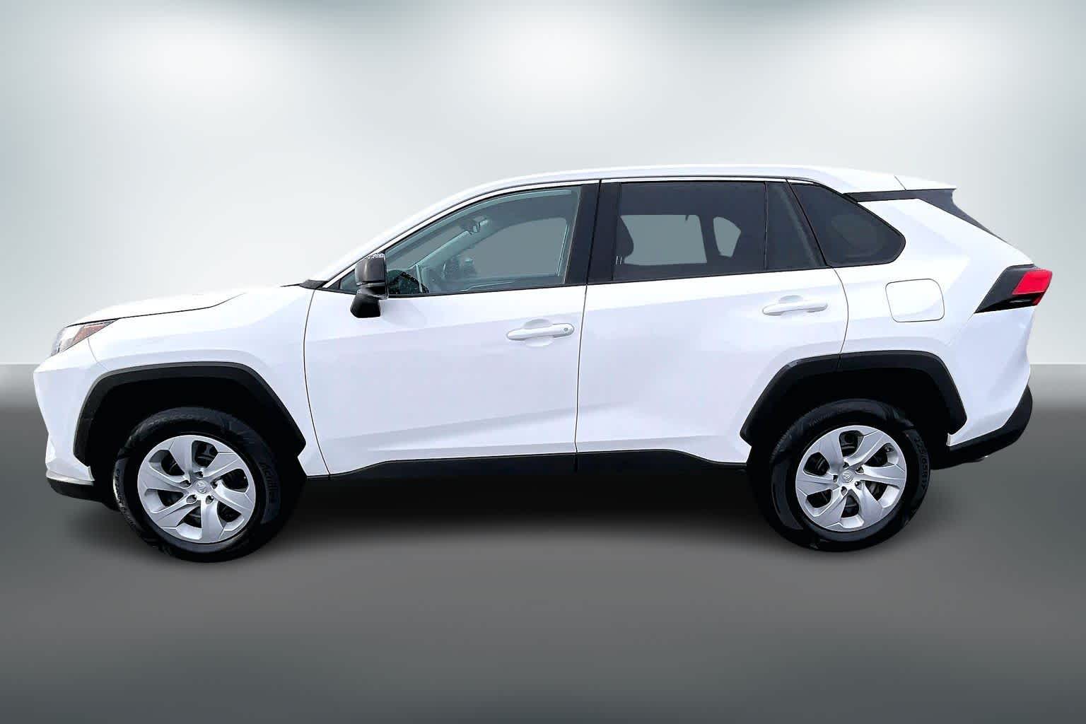 Thumbnail: 2024 Toyota RAV4 - 3