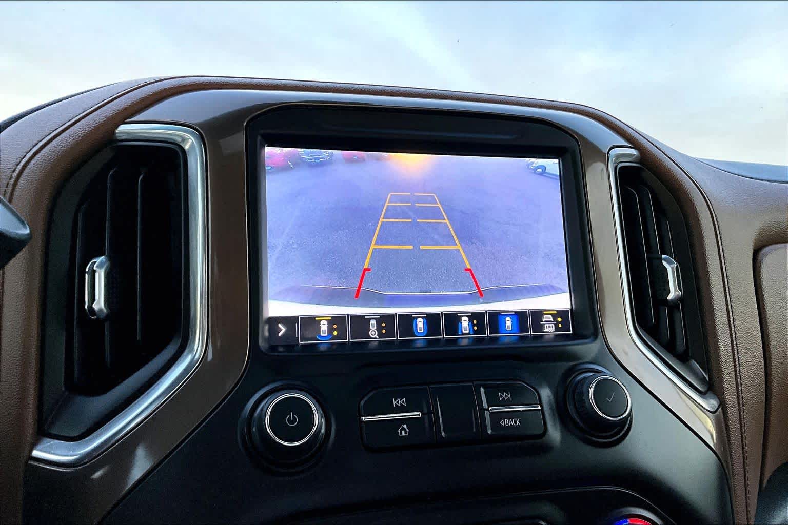 Thumbnail: 2022 Chevrolet Silverado 2500 - 26