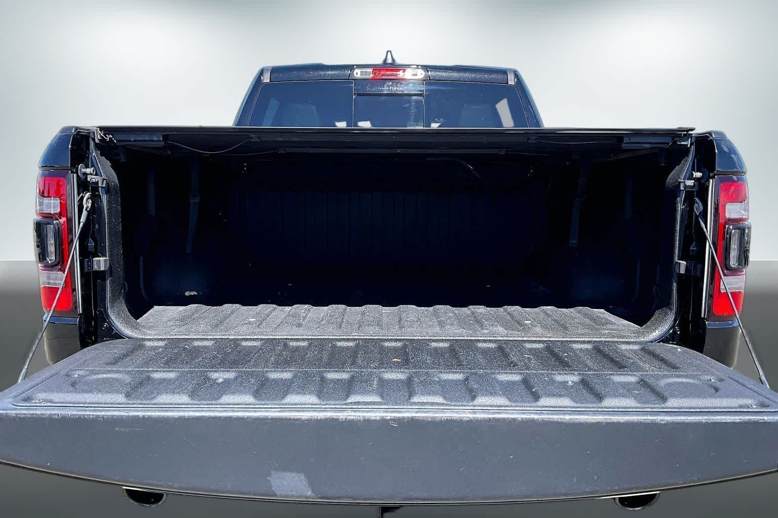 Thumbnail: 2023 RAM 1500 - 16