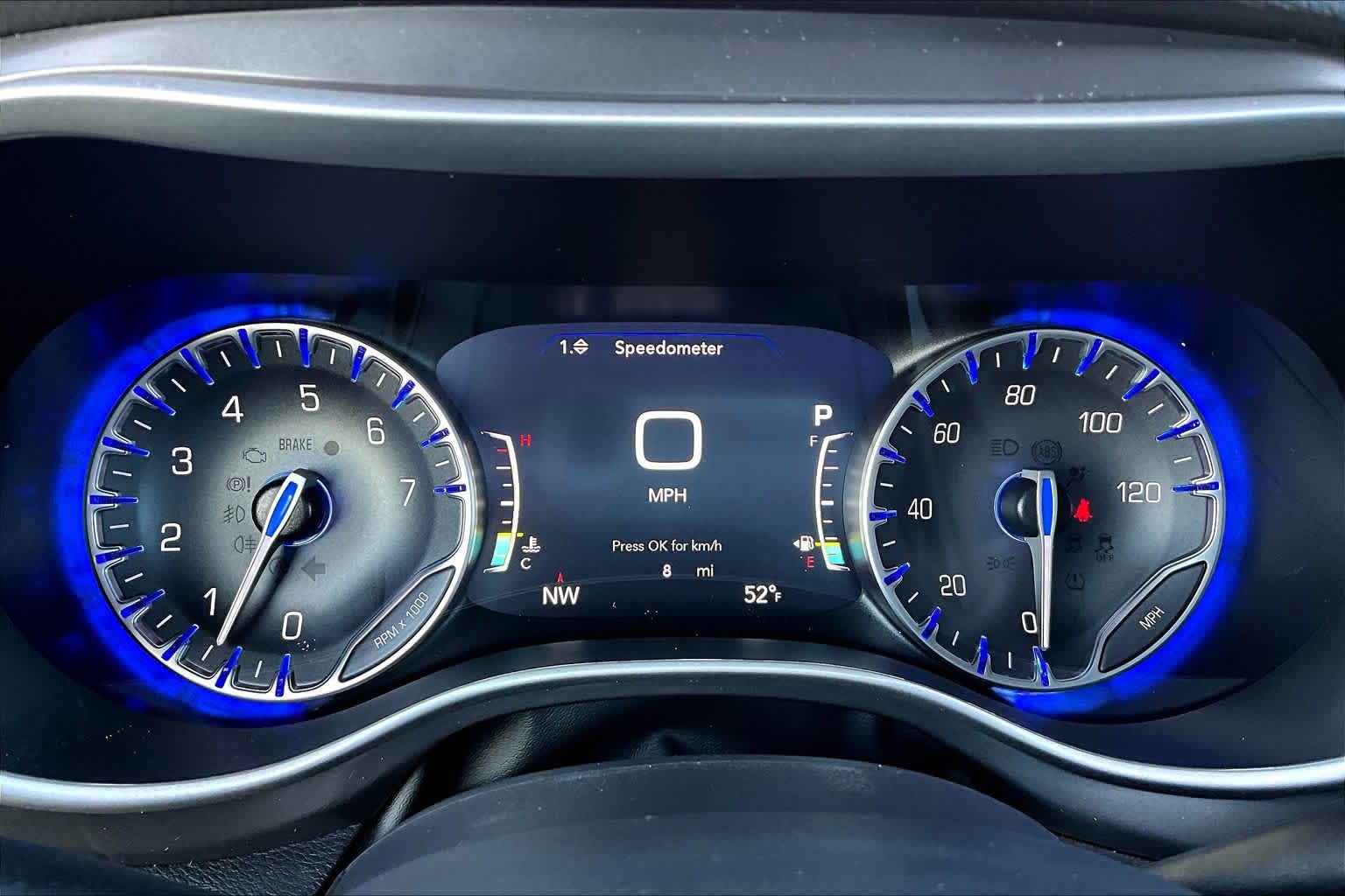 Thumbnail: 2026 Chrysler Pacifica - 18