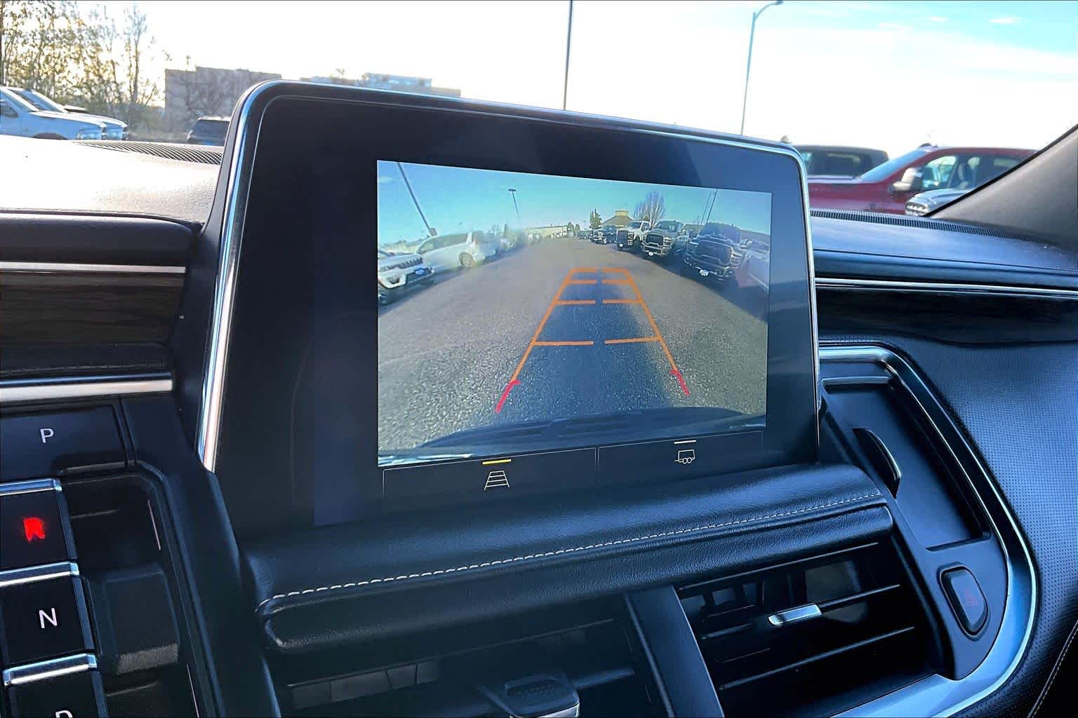 Thumbnail: 2023 Chevrolet Suburban - 26