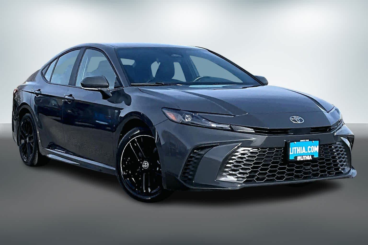 Thumbnail: 2025 Toyota Camry - 20