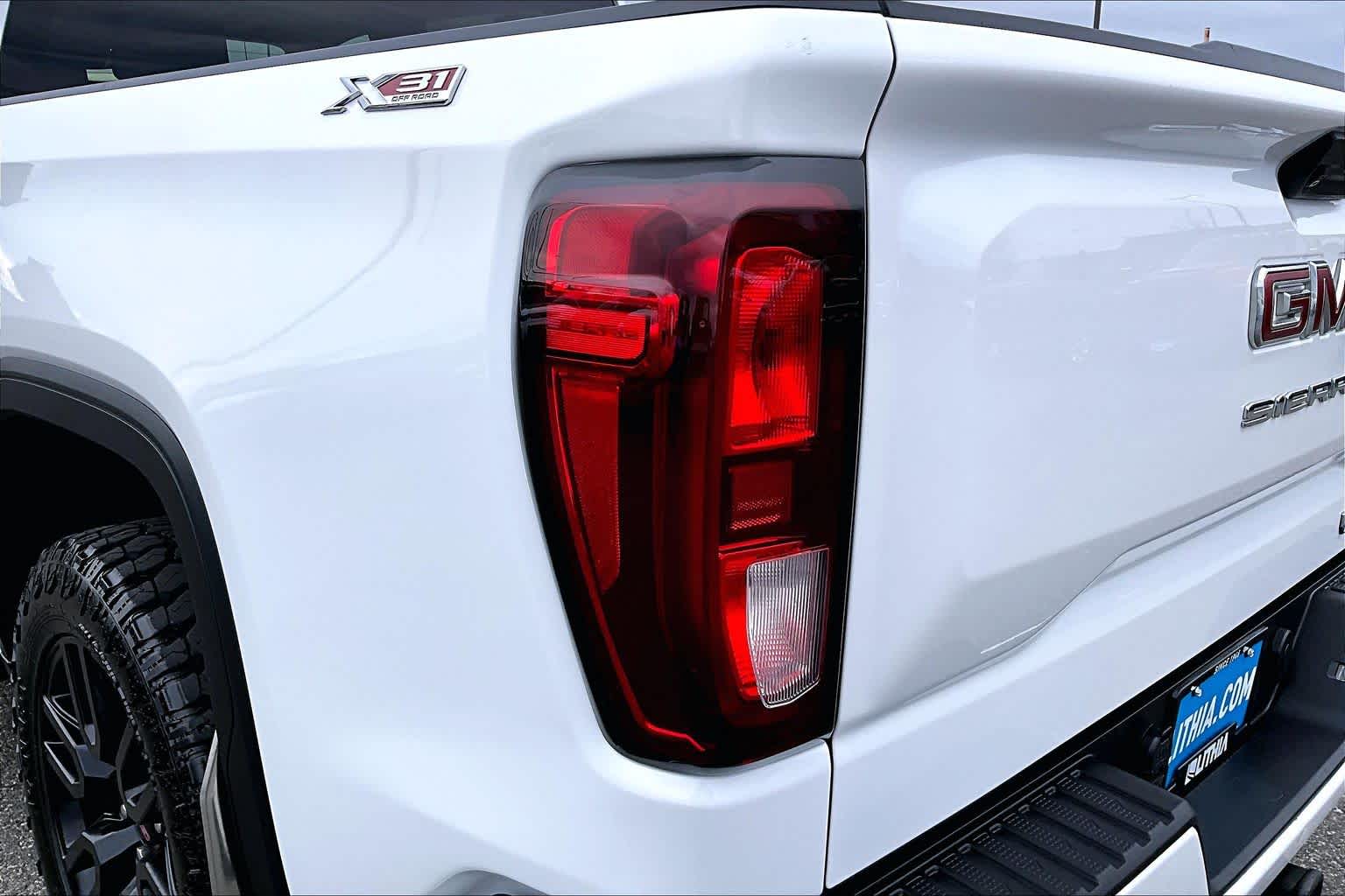 Thumbnail: 2022 GMC Sierra 1500 - 33
