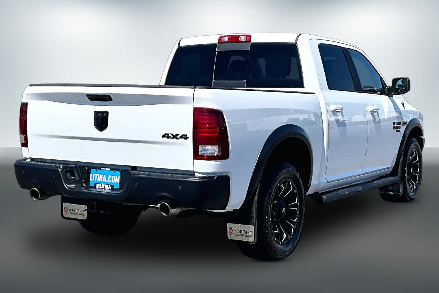 Thumbnail: 2019 RAM 1500 Classic - 22
