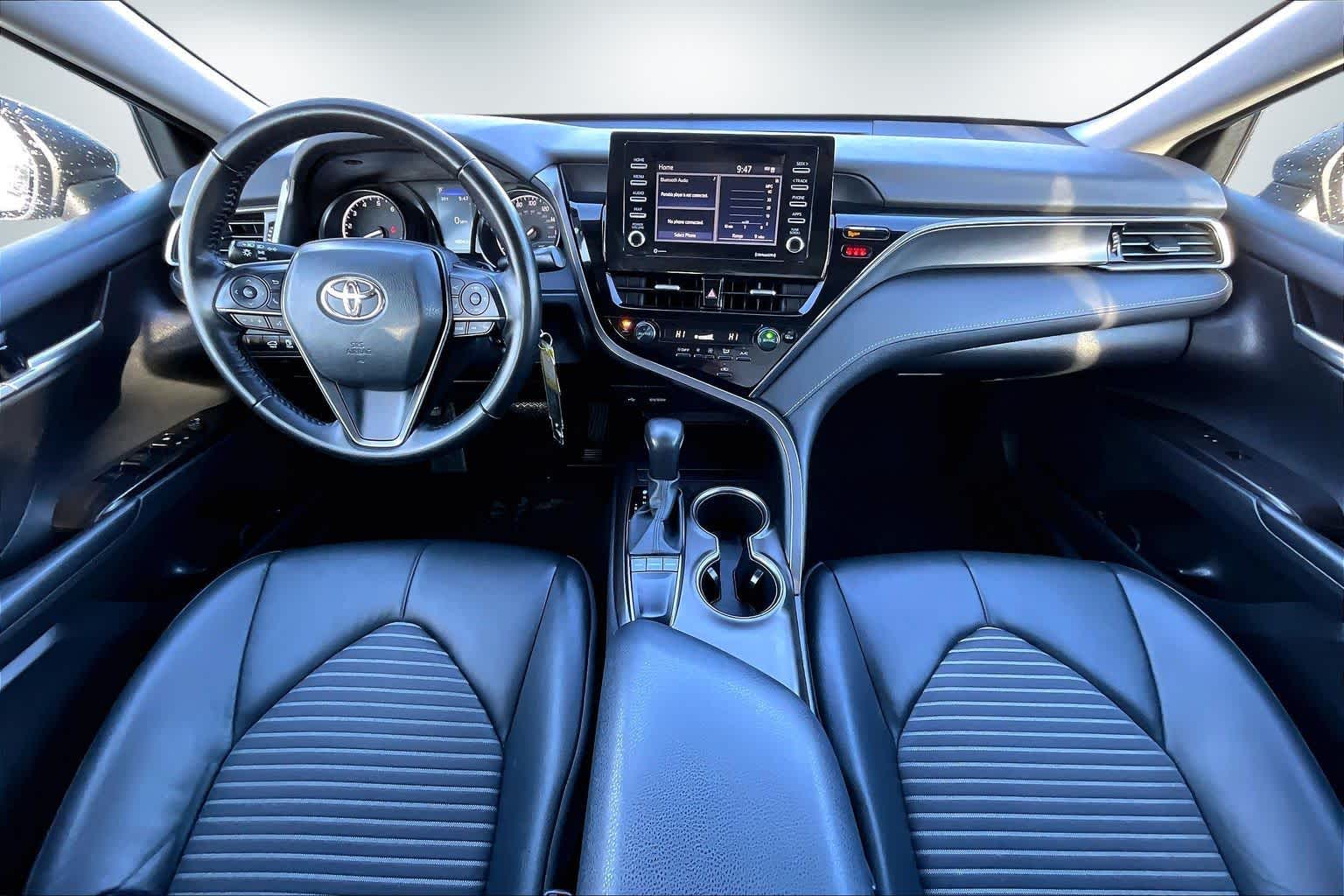 Thumbnail: 2023 Toyota Camry - 10