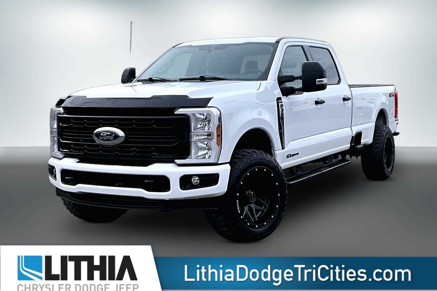 2024 Ford F-350 XLT 4x4 Crew Cab 8' Box SRW's photo