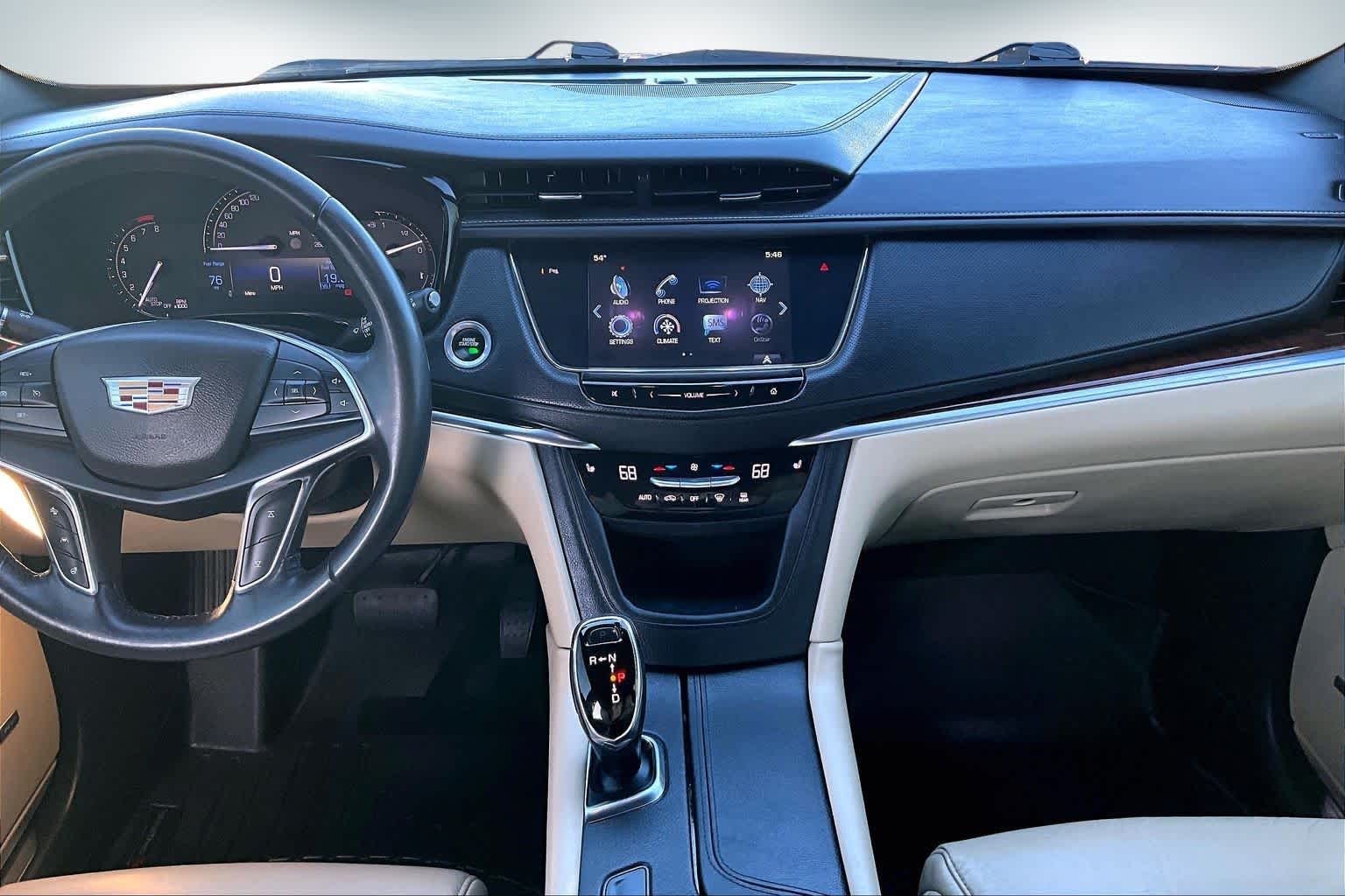 Thumbnail: 2017 Cadillac XT5 - 15