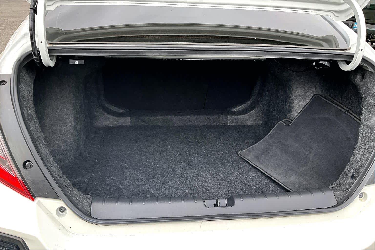 Thumbnail: 2018 Honda Civic - 18