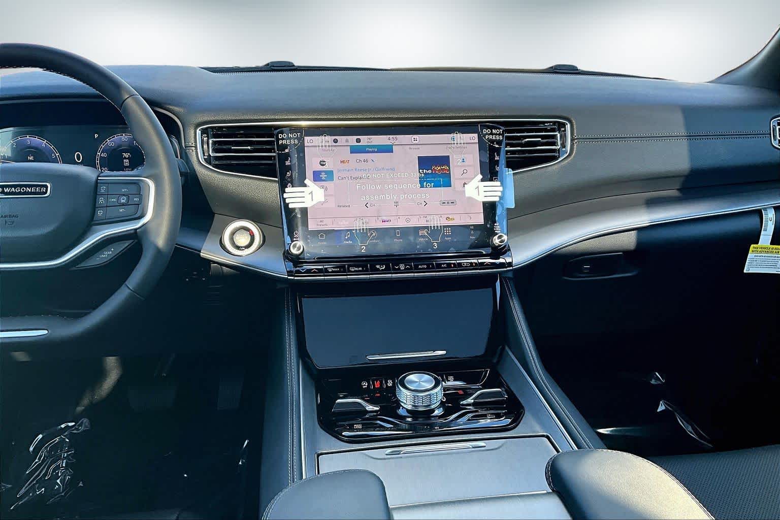 Thumbnail: 2026 Jeep Grand Wagoneer - 15