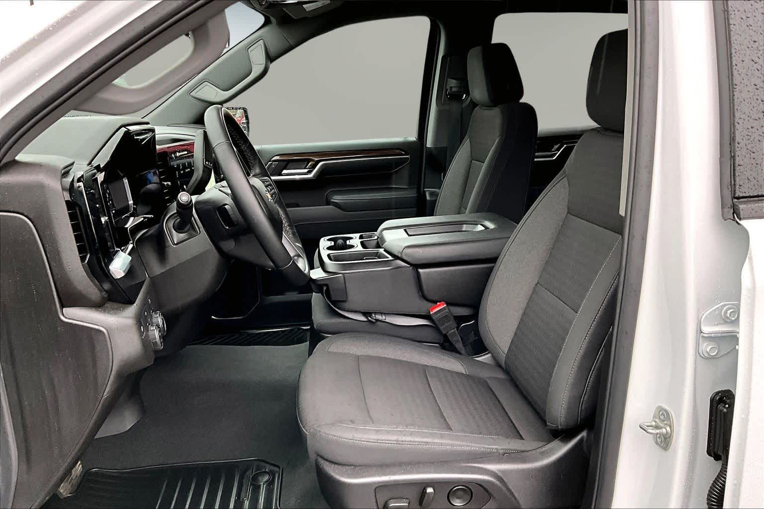 Thumbnail: 2025 Chevrolet Silverado 1500 - 11