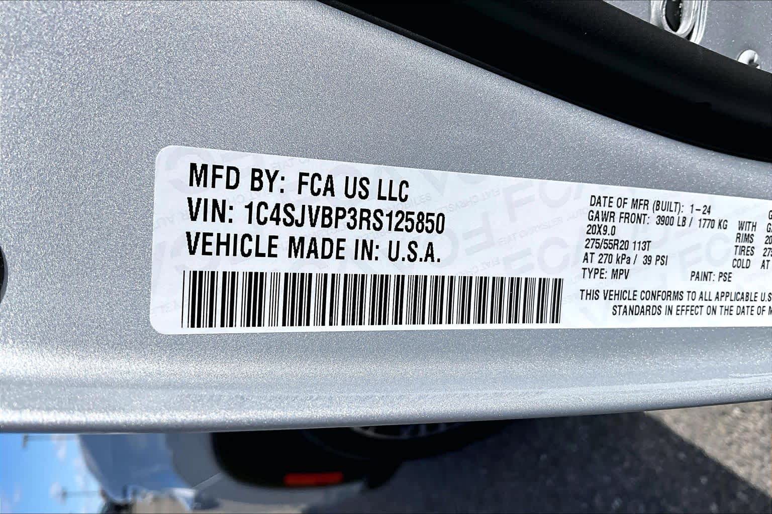 Thumbnail: 2024 Jeep Wagoneer - 20