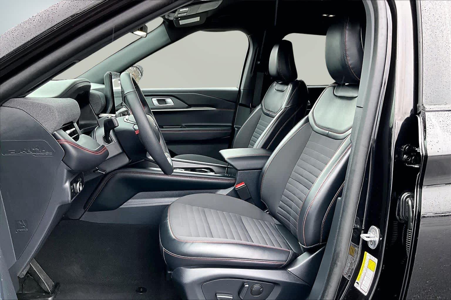 Thumbnail: 2025 Ford Explorer - 11