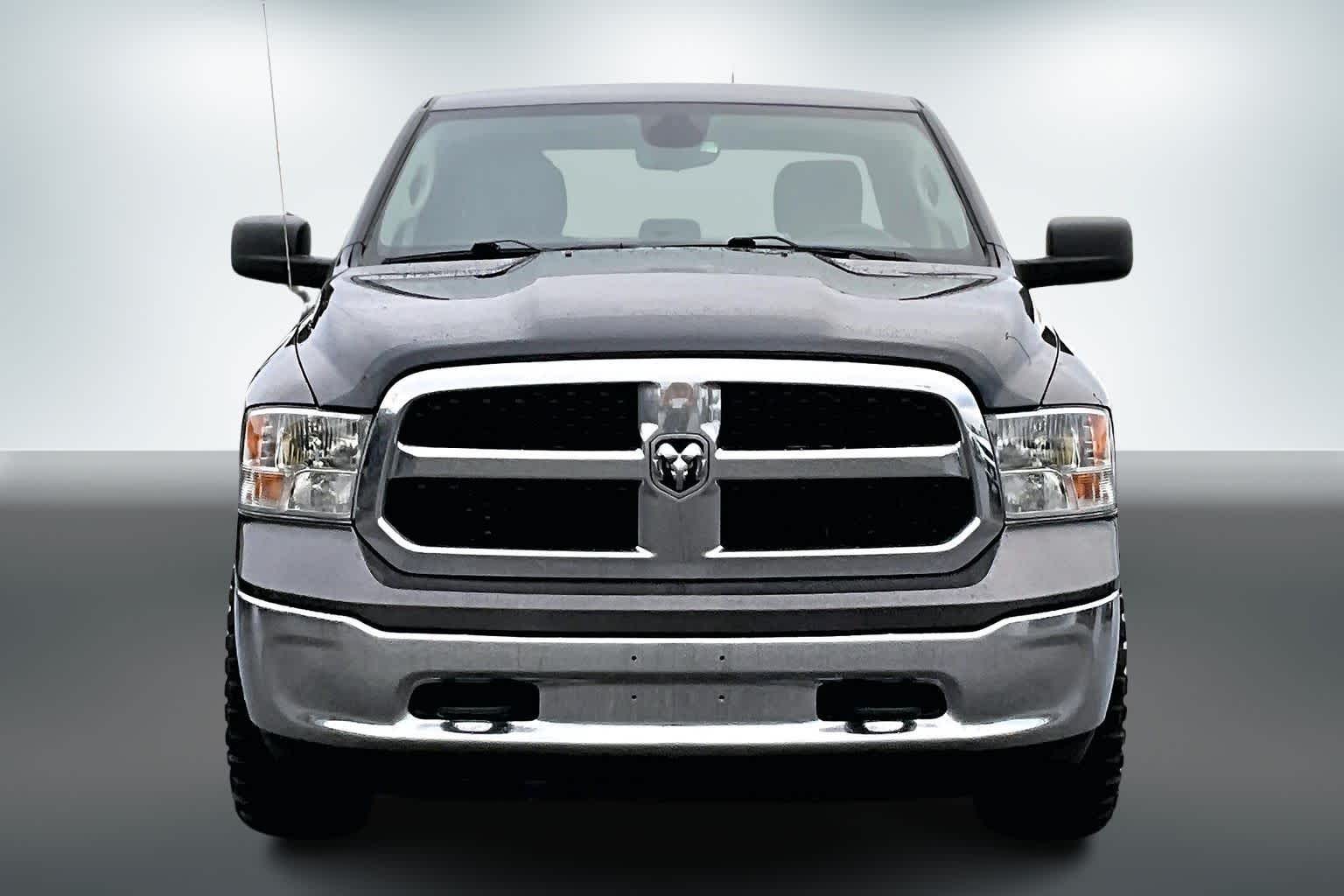 Thumbnail: 2022 RAM 1500 Classic - 6