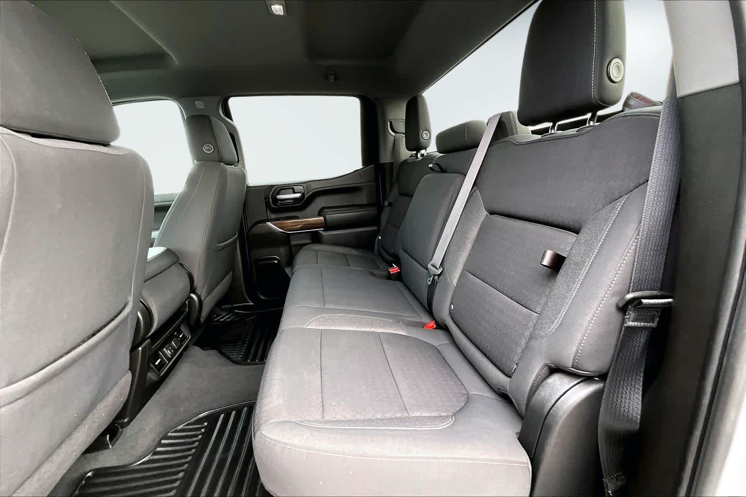 Thumbnail: 2021 Chevrolet Silverado 1500 - 29