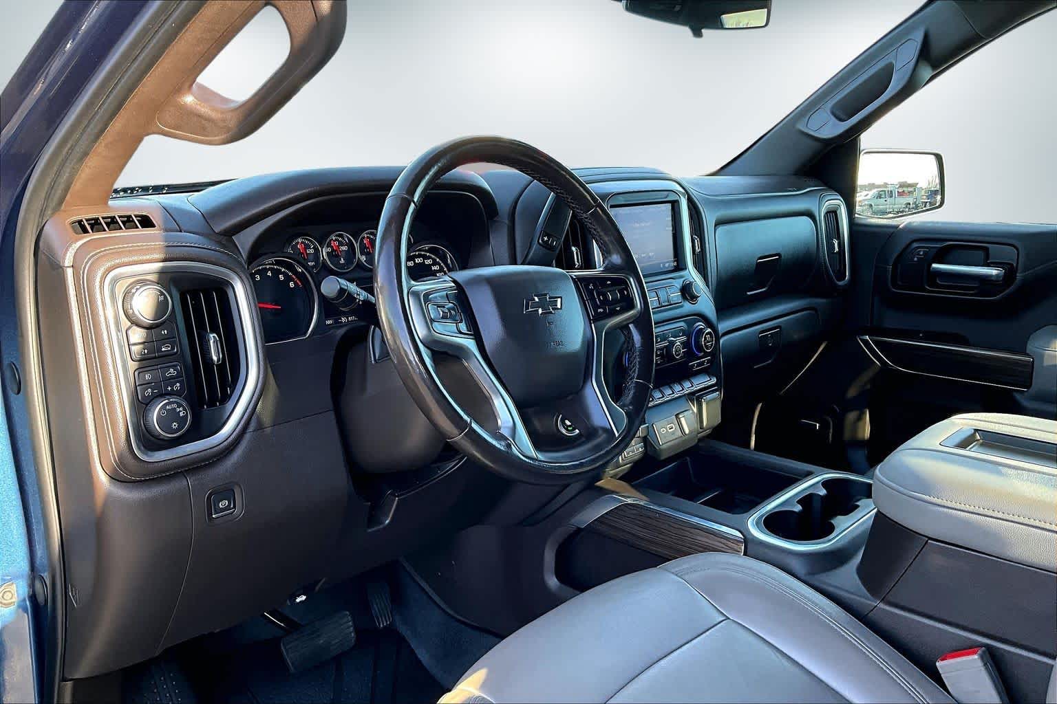 Thumbnail: 2019 Chevrolet Silverado 1500 - 2