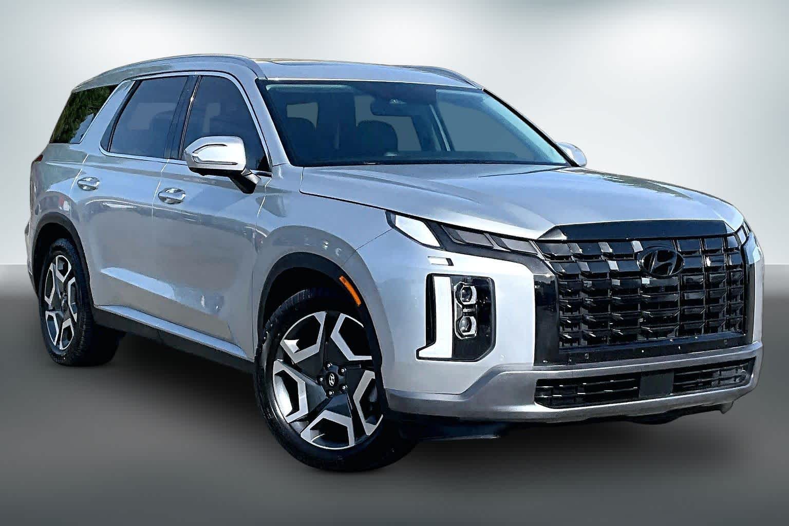 Thumbnail: 2023 Hyundai Palisade - 21