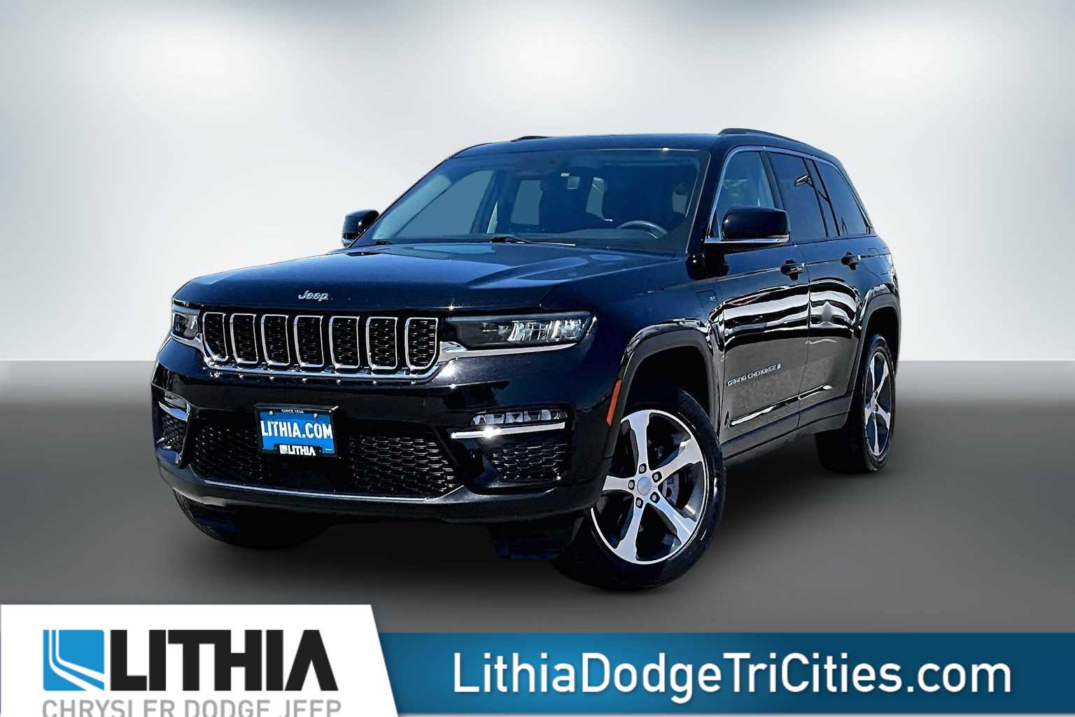 2022 Jeep Grand Cherokee 4xe 4x4's photo