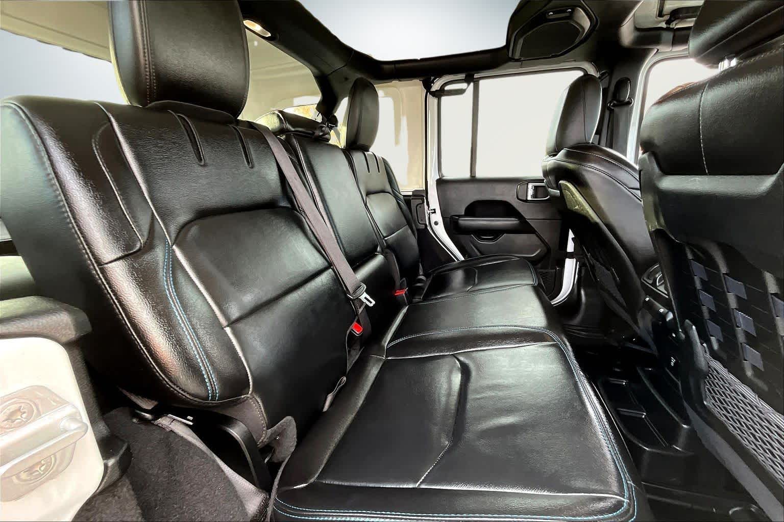 Thumbnail: 2021 Jeep Wrangler - 30