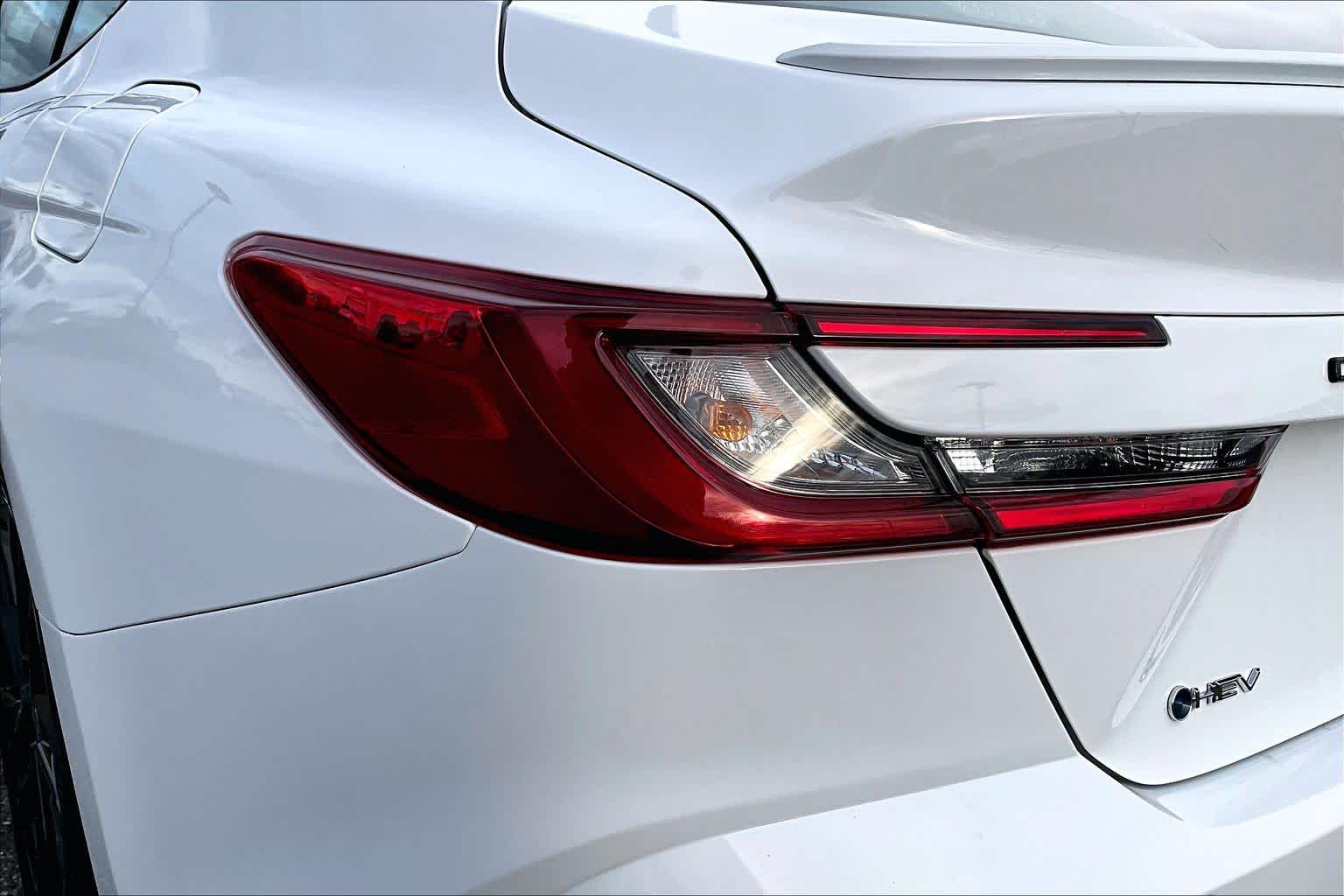 Thumbnail: 2025 Toyota Camry - 32