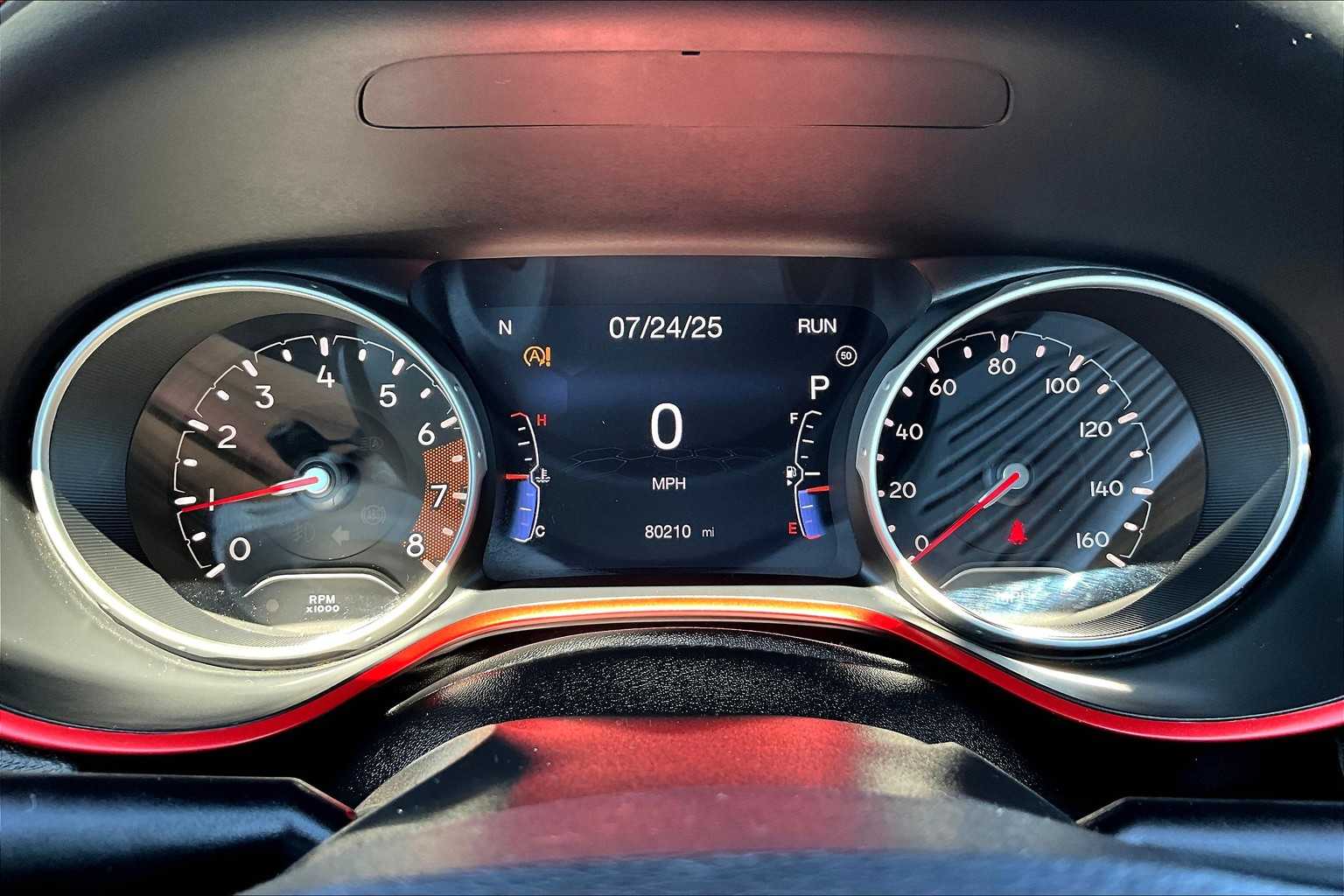 Thumbnail: 2020 Jeep Compass - 17