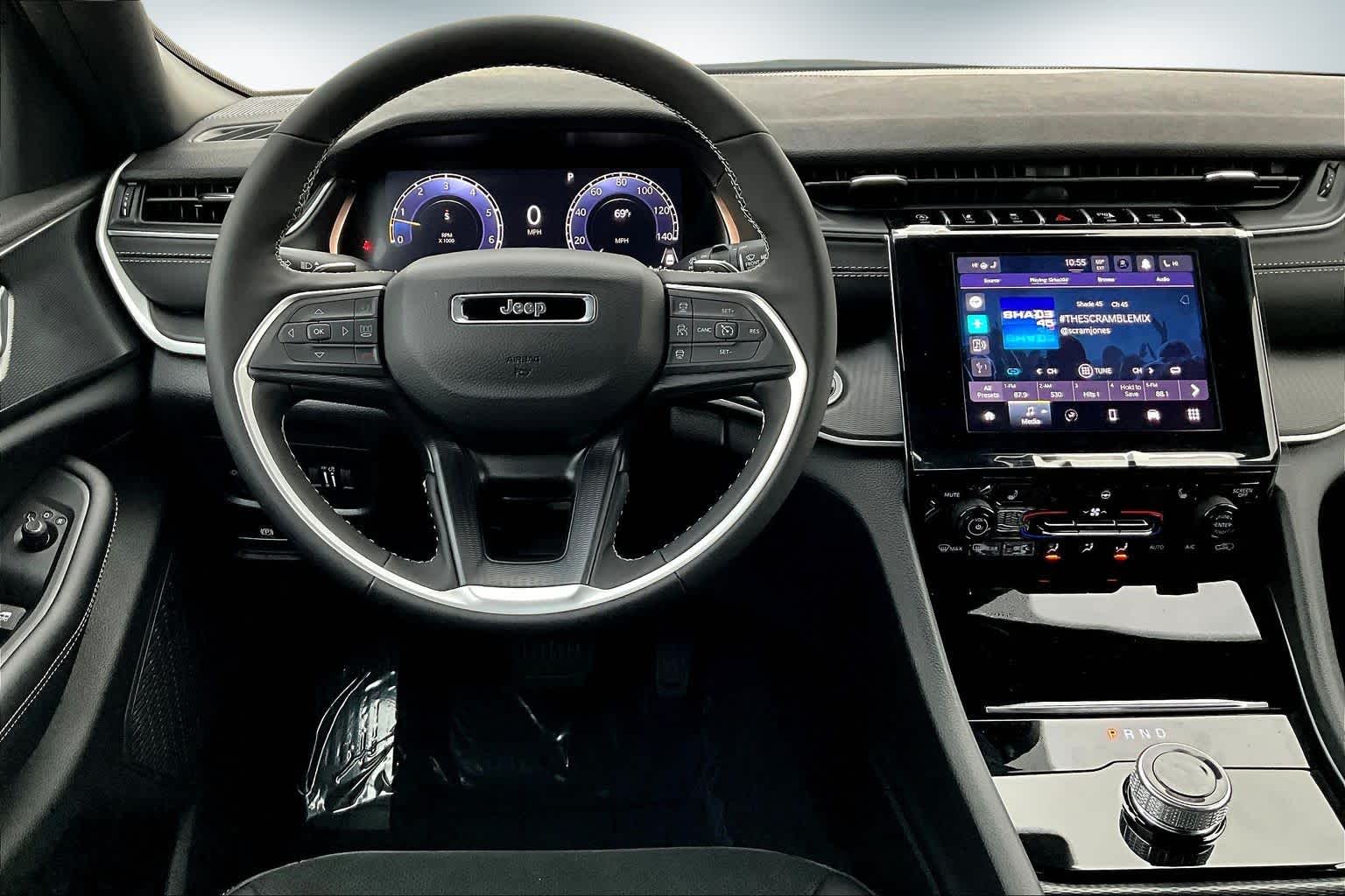 Thumbnail: 2025 Jeep Grand Cherokee - 15