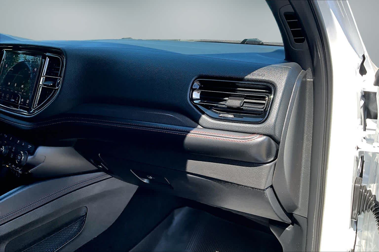 Thumbnail: 2023 Dodge Durango - 23