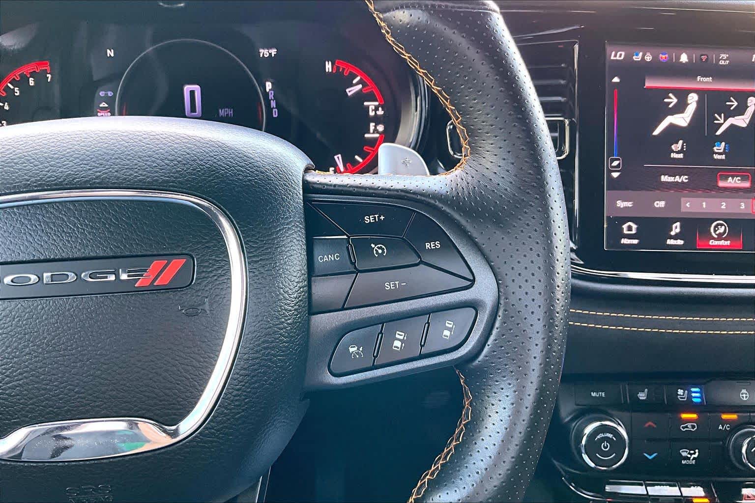 Thumbnail: 2022 Dodge Durango - 21