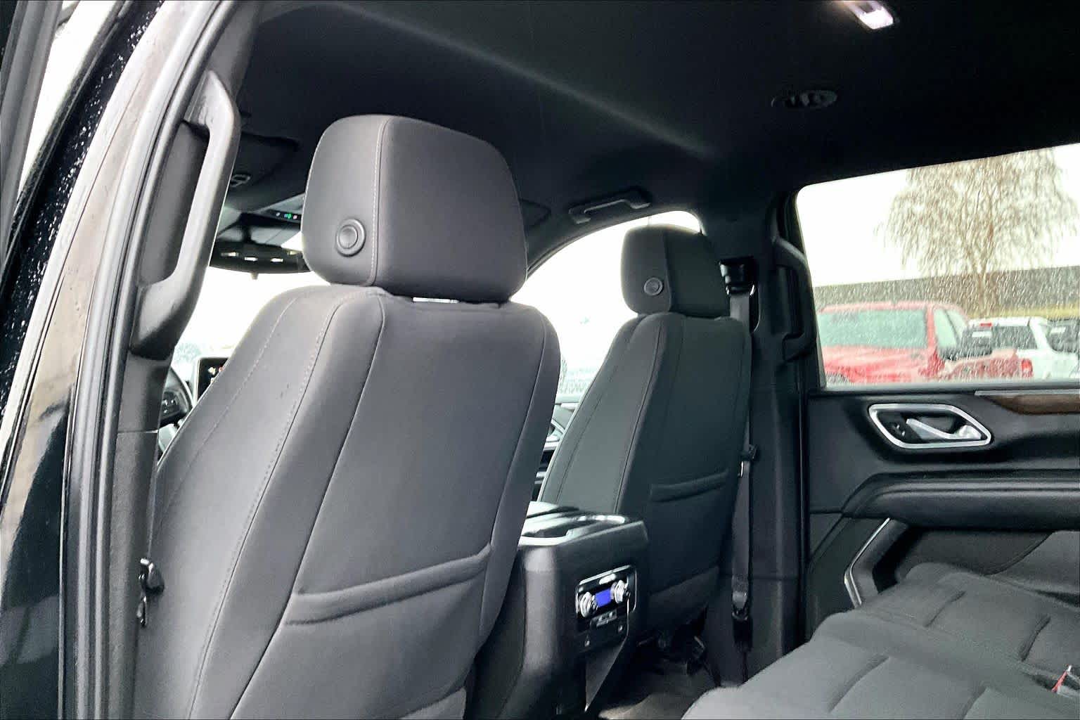 Thumbnail: 2023 GMC Yukon - 12