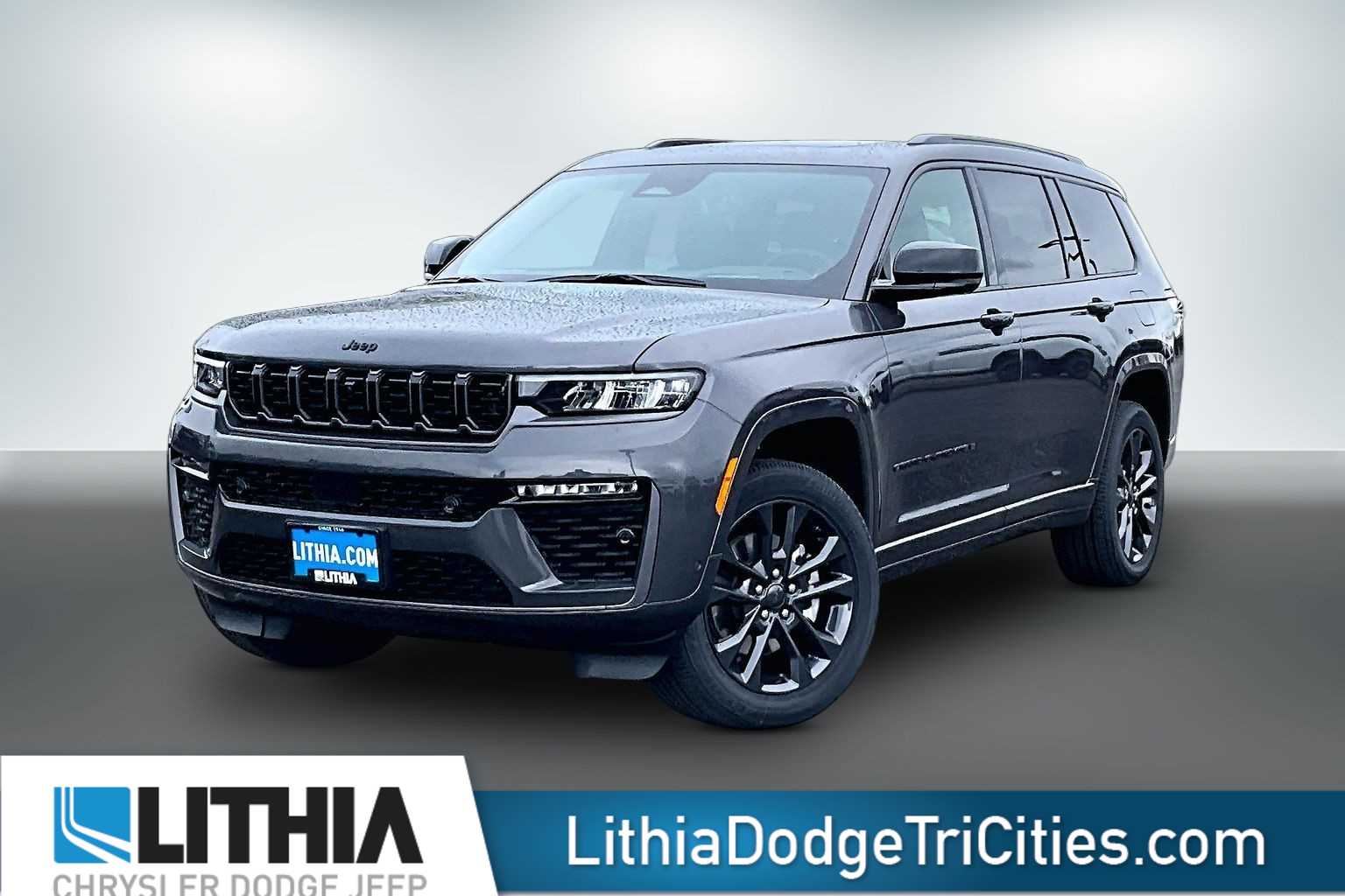 2026 Jeep Grand Cherokee L Limited Reserve 4x4's photo