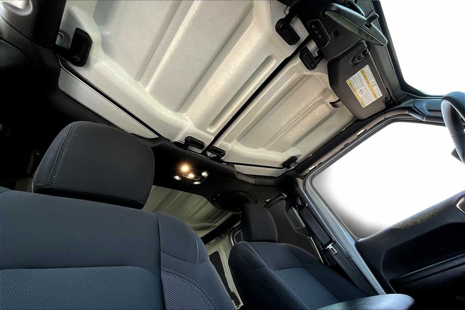 Thumbnail: 2023 Jeep Wrangler - 31