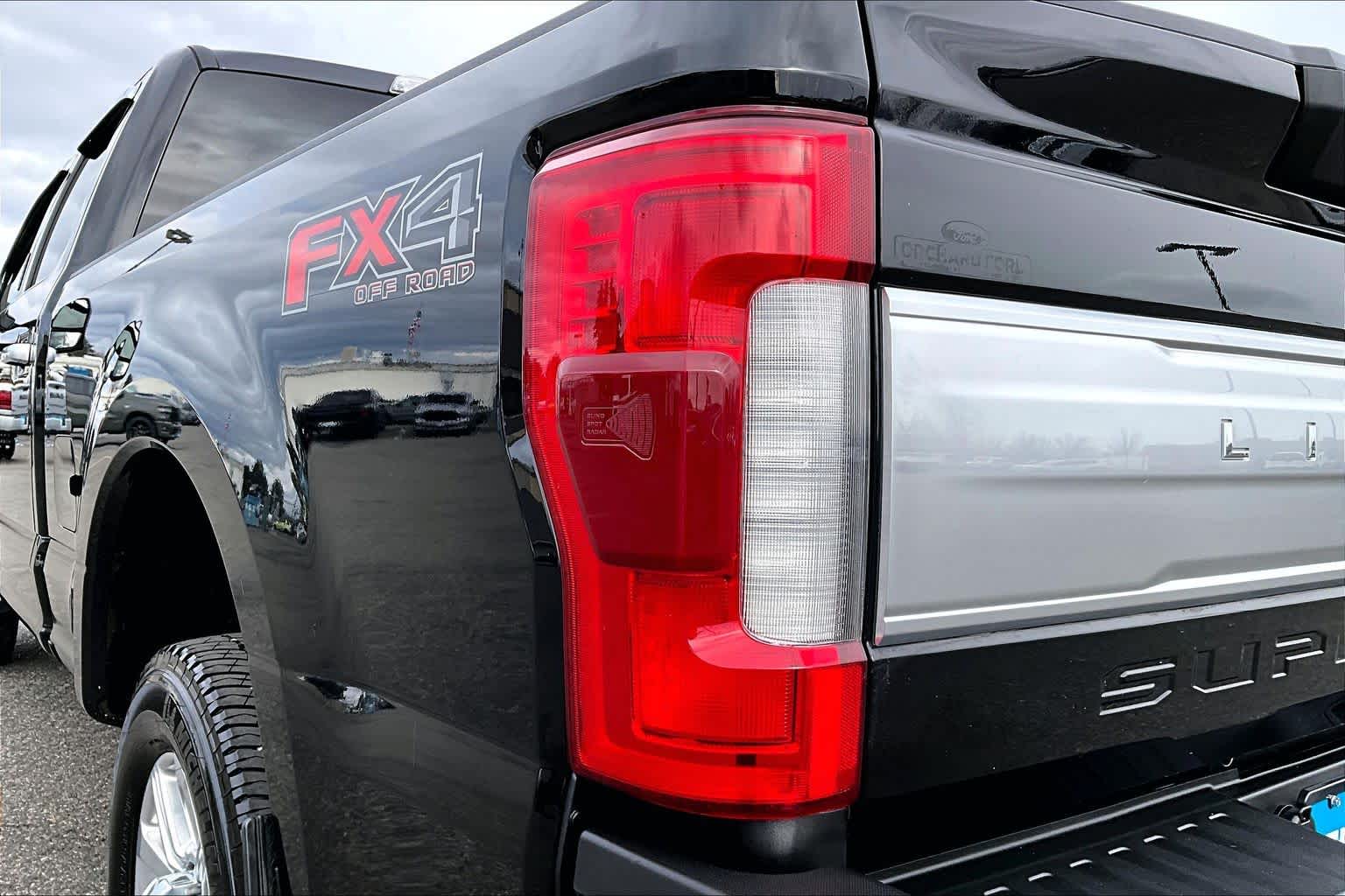 Thumbnail: 2019 Ford Econoline - 31