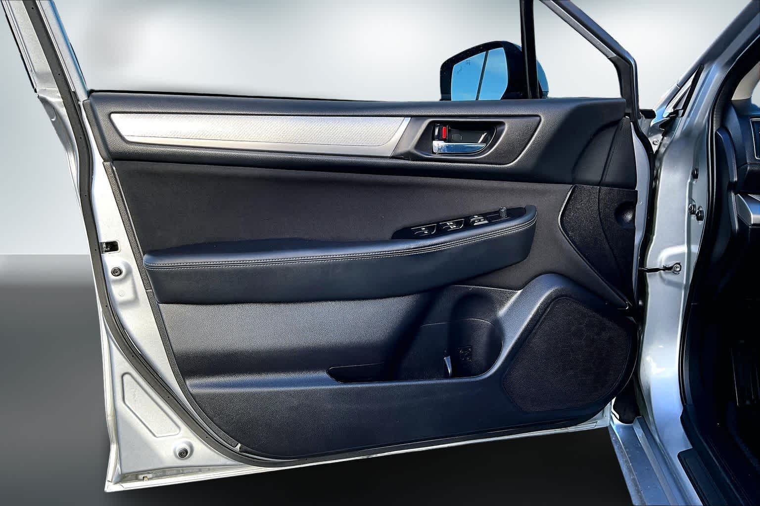 Thumbnail: 2017 Subaru Legacy - 27