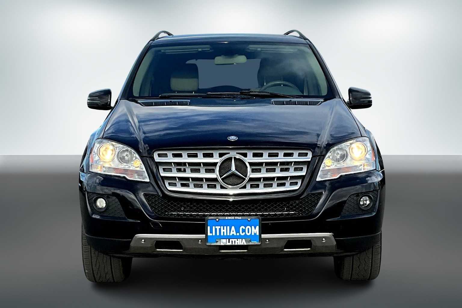 Thumbnail: 2011 Mercedes-Benz M-Class - 6
